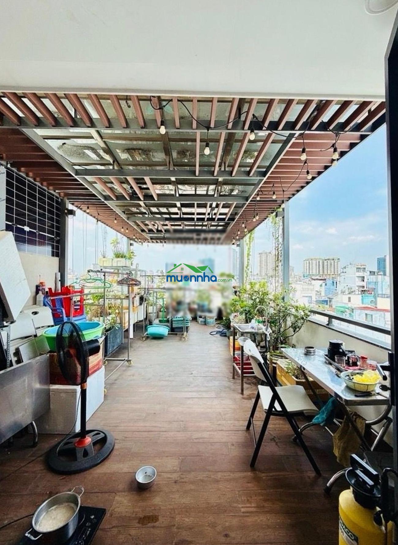 Nhà hiện đại full nội thất nhập khẩu, vị trí đẹp quận 4 - 3