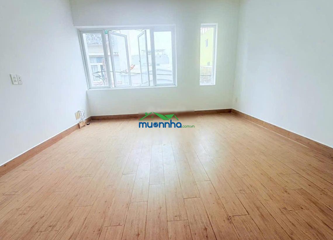 Ngay trường chinh, gần t3, ngang hiếm 5m, 3 tầng, chỉ hơn 4