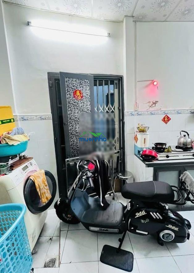Bán nhà mới siêu đẹp gần đường bãi sậy quận 6,full nội thất,pháp lý chuẩn,diện tích 42m2,nhỉnh 4 tỷ