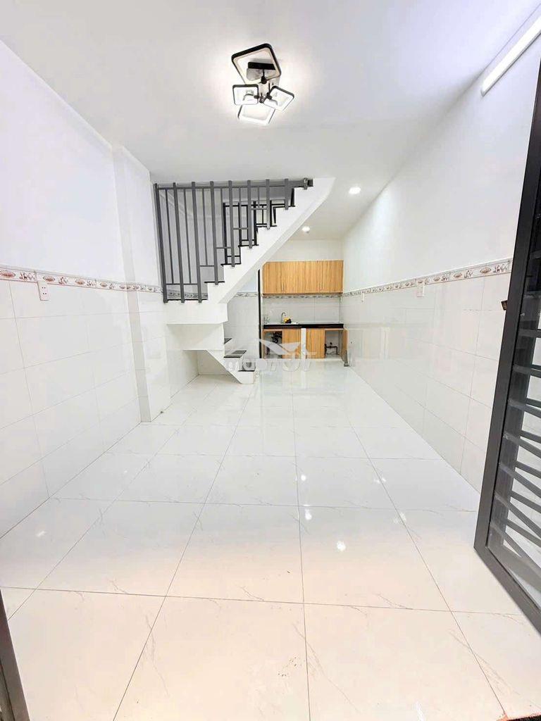 Nhà huỳnh tấn phát, tt nhà bè. 3,2m x 7,5m, trệt lầu 2pn, 2 wc - 2