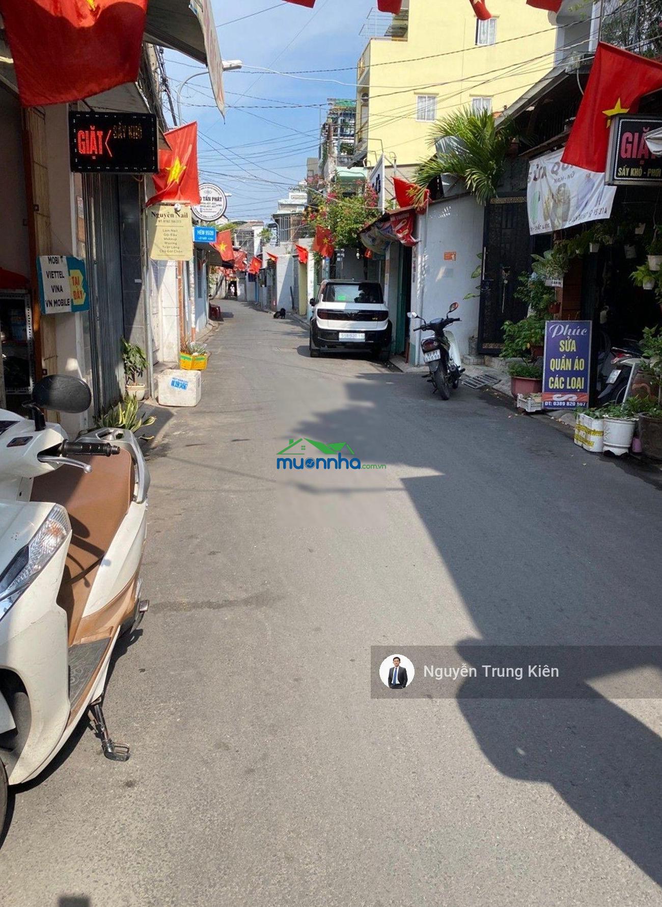 Bán nhà mặt tiền kinh doanh lê văn lương, tân hưng căn góc 2 tầng, đường 7m ô tô đậu trong nhà
