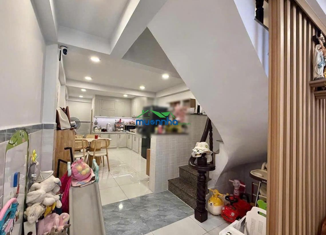 Nhà đẹp hiệp bình chánh - gần phạm văn đồng - giá chỉ 4 tỷ