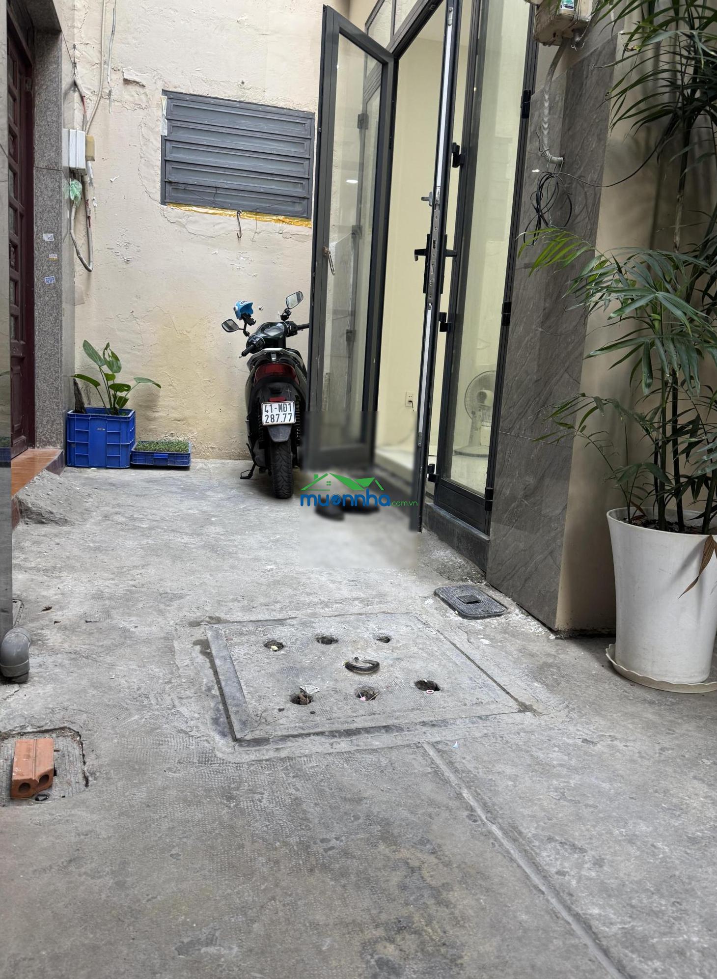 Bán nhà mới xây 482/5/8c phú thọ hòa, tân phú dt: 4.1 x 8 giá 4 tỷ 550 - 4