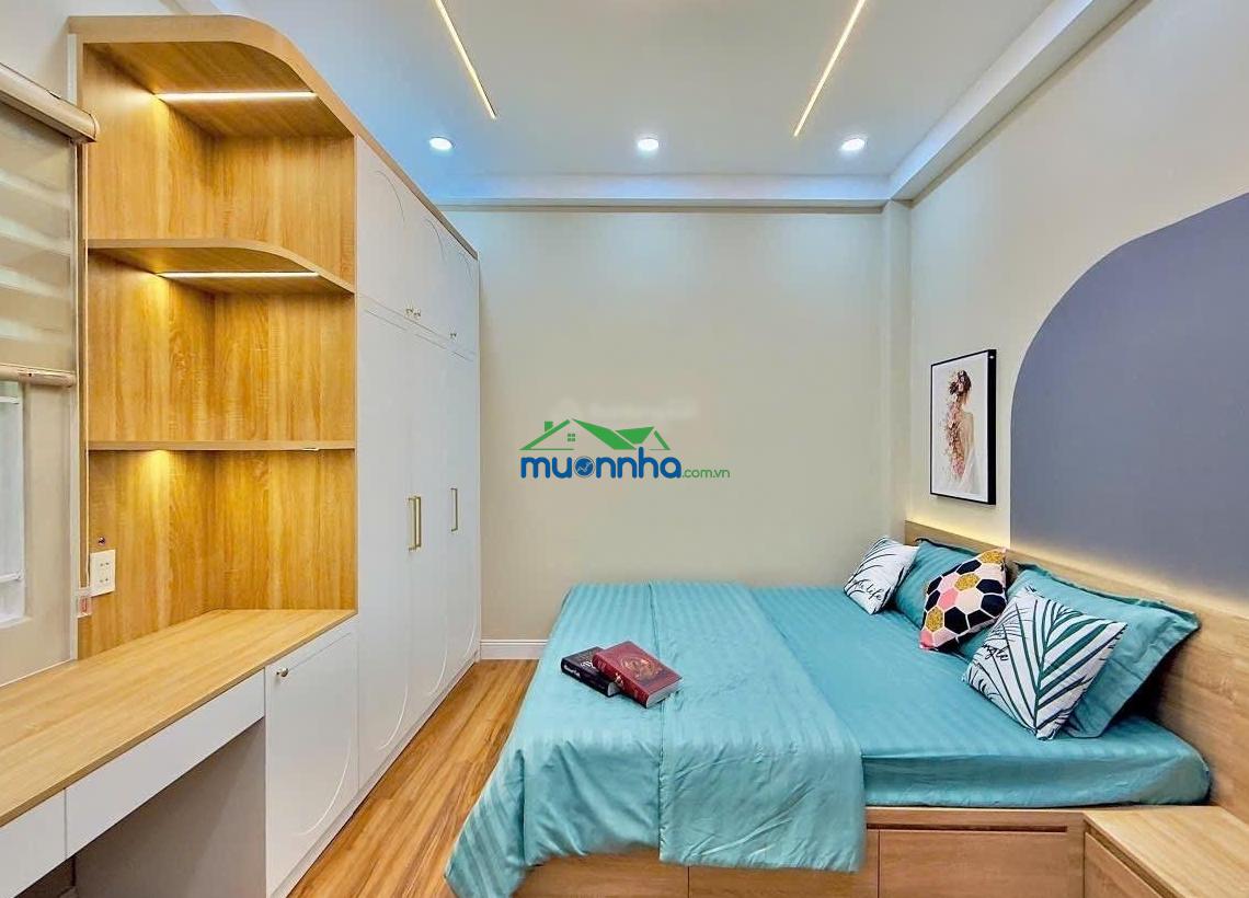 Bán nhà đẹp 4 tầng đường cô giang - phường 1 - phú nhuận