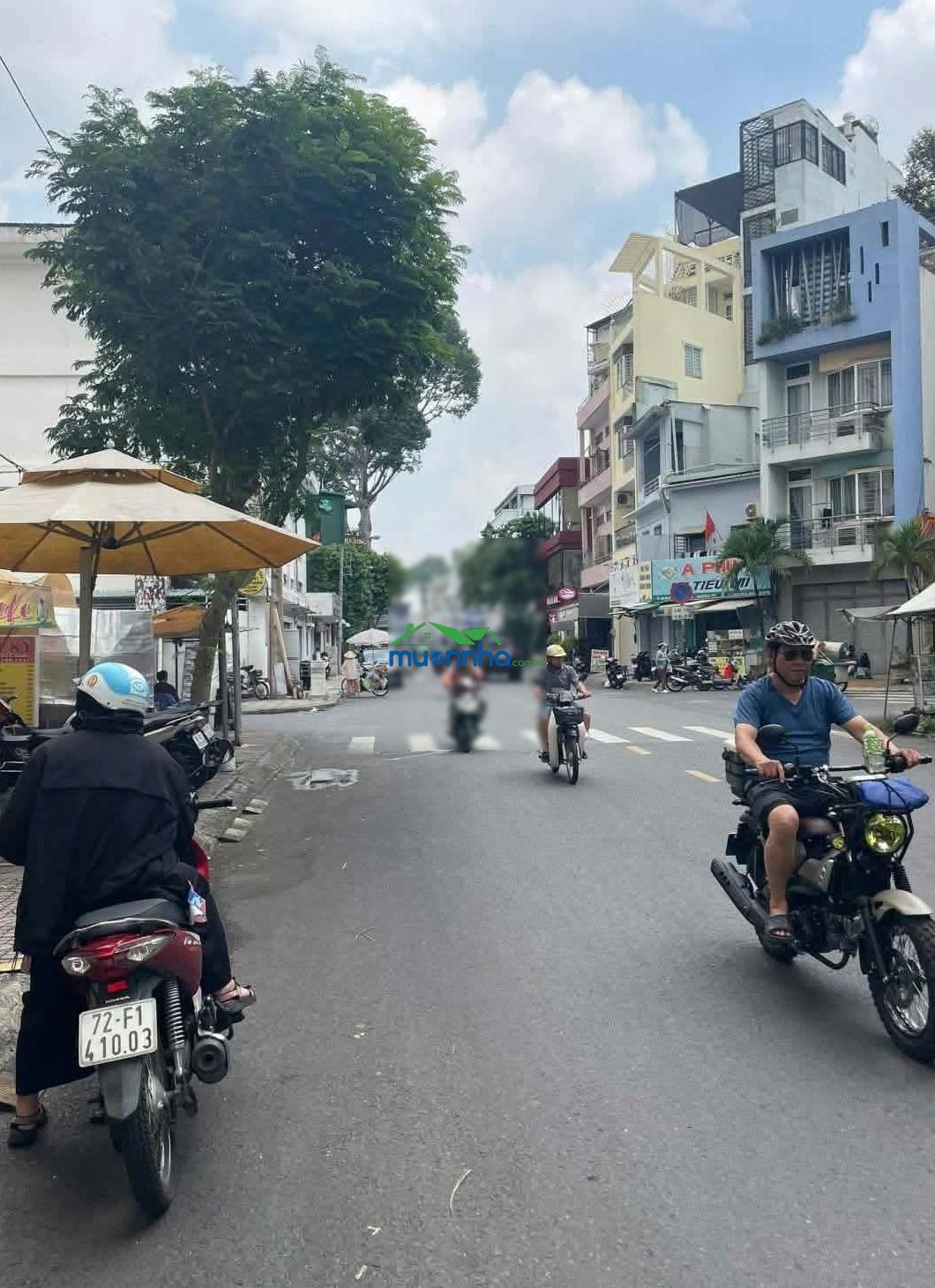 Chỉ nhỉnh 5 tỷ có ngay nhà 4 tầng btct - hoàn công - nguyễn duy dương - quận 10 - lô góc - 3