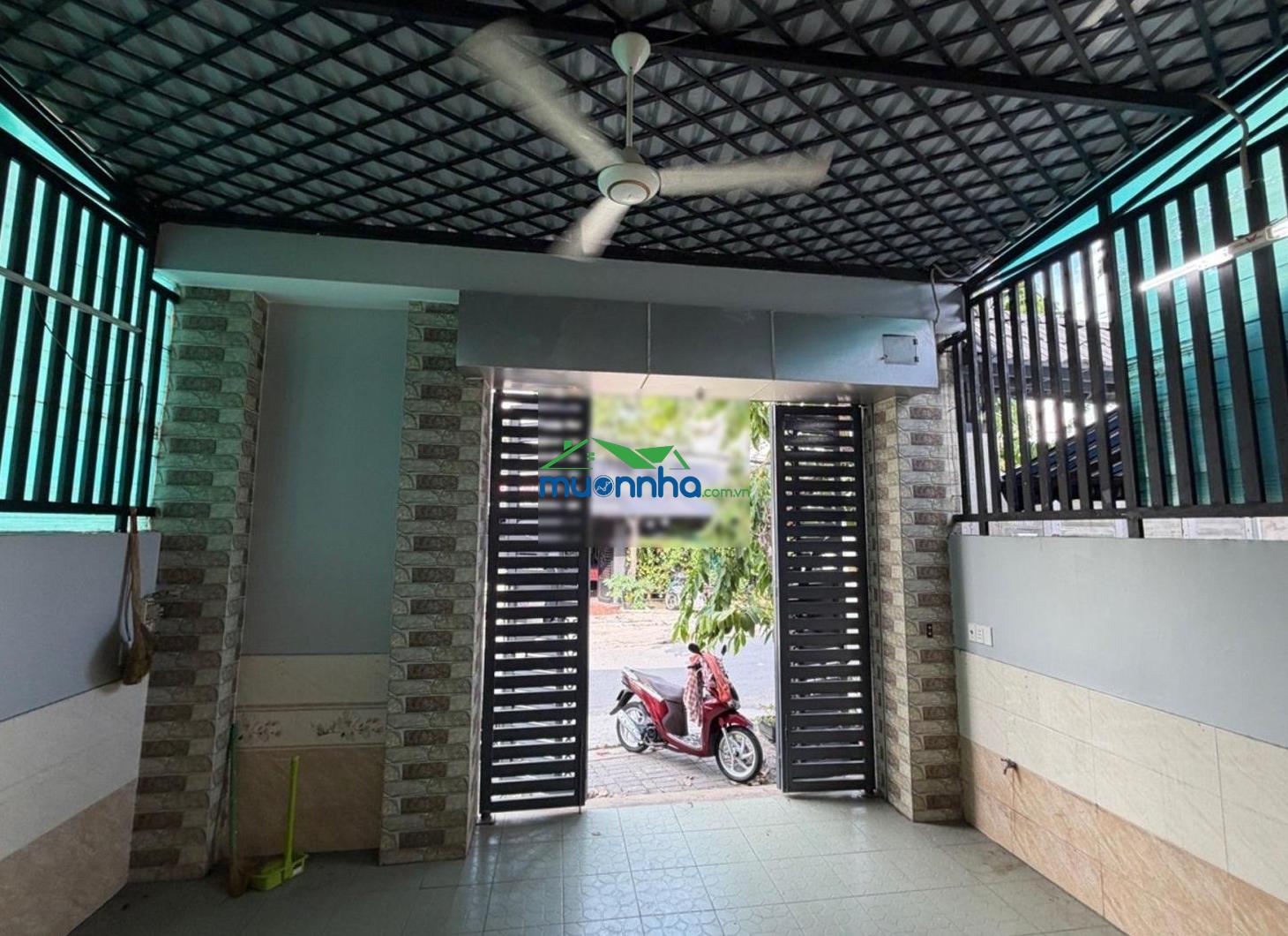 Bán nhà gần đường đặng thúc vịnh, đông thạnh hm, 94m2 - 2pn, giá 3,6 tỷ - 3