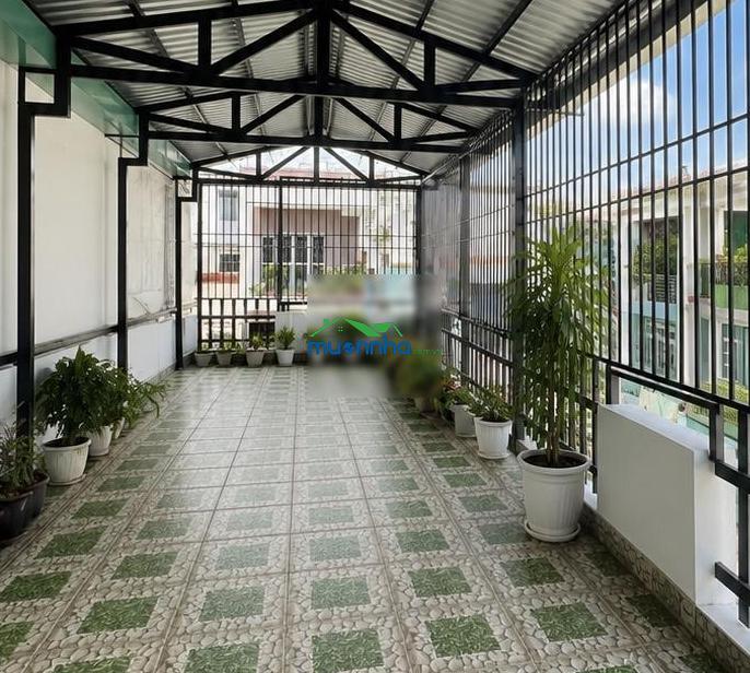 Gấp b.án nhà 80m2-trục đường bùi tư toàn-an dương vương-oto ngủ trong nhà-4pn-sân thượng thoáng mát