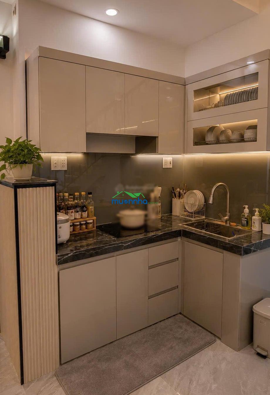 Hoàng diệu, quận 4, 3 tầng, 24m (3,2 x 7,5m), hẻm khu 20 thước