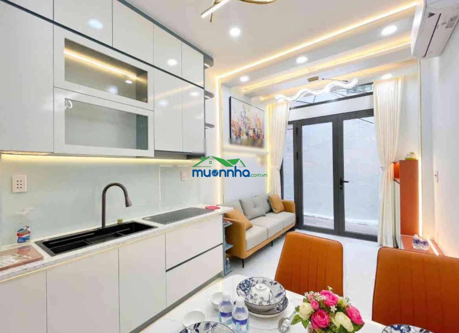 Thạch thị thanh-võ thị sáu-hai bà trưng-ngay chợ tân định-5 tầng 3pn - hoàn công đủ