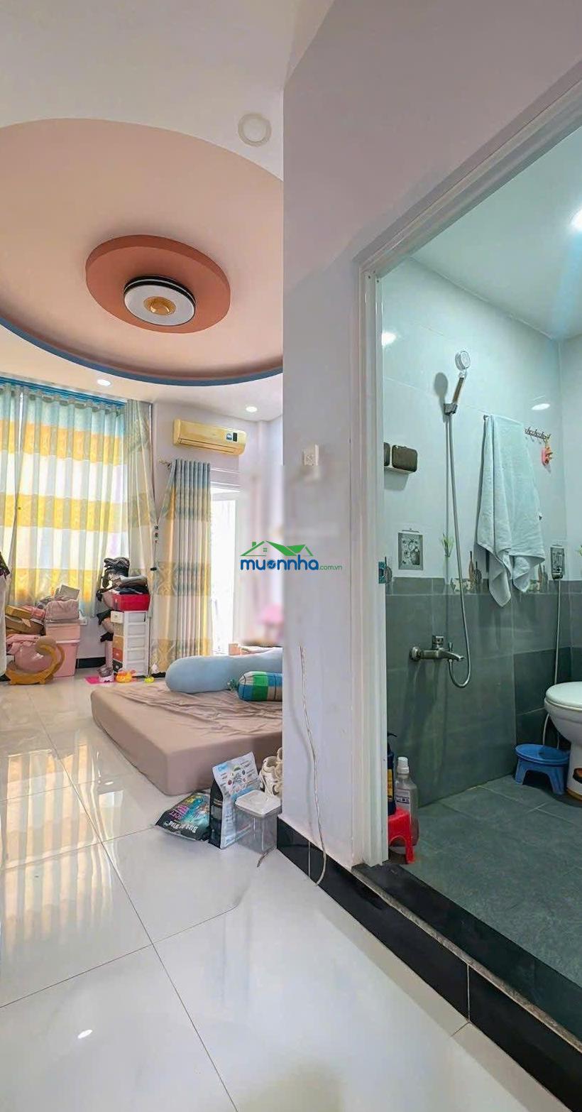 Nhà hẻm 4,5m đường bông sao, p5q8, dt 4mx7m, đúc 3 lầu, 3 pn, 4 wc - 3