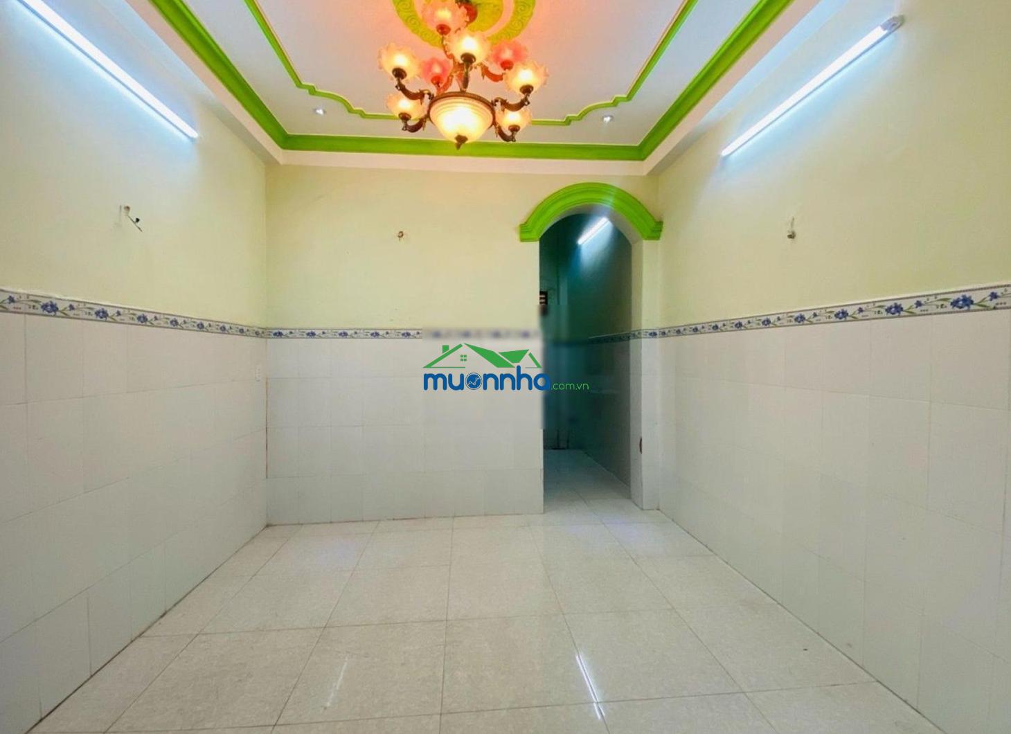 Nhà 3 tầng 3 phòng ngủ, sổ vuông đẹp, thích hợp cho gia đình nhỏ dọn vào ở ngay, giá nhỉnh 3 tỷ,