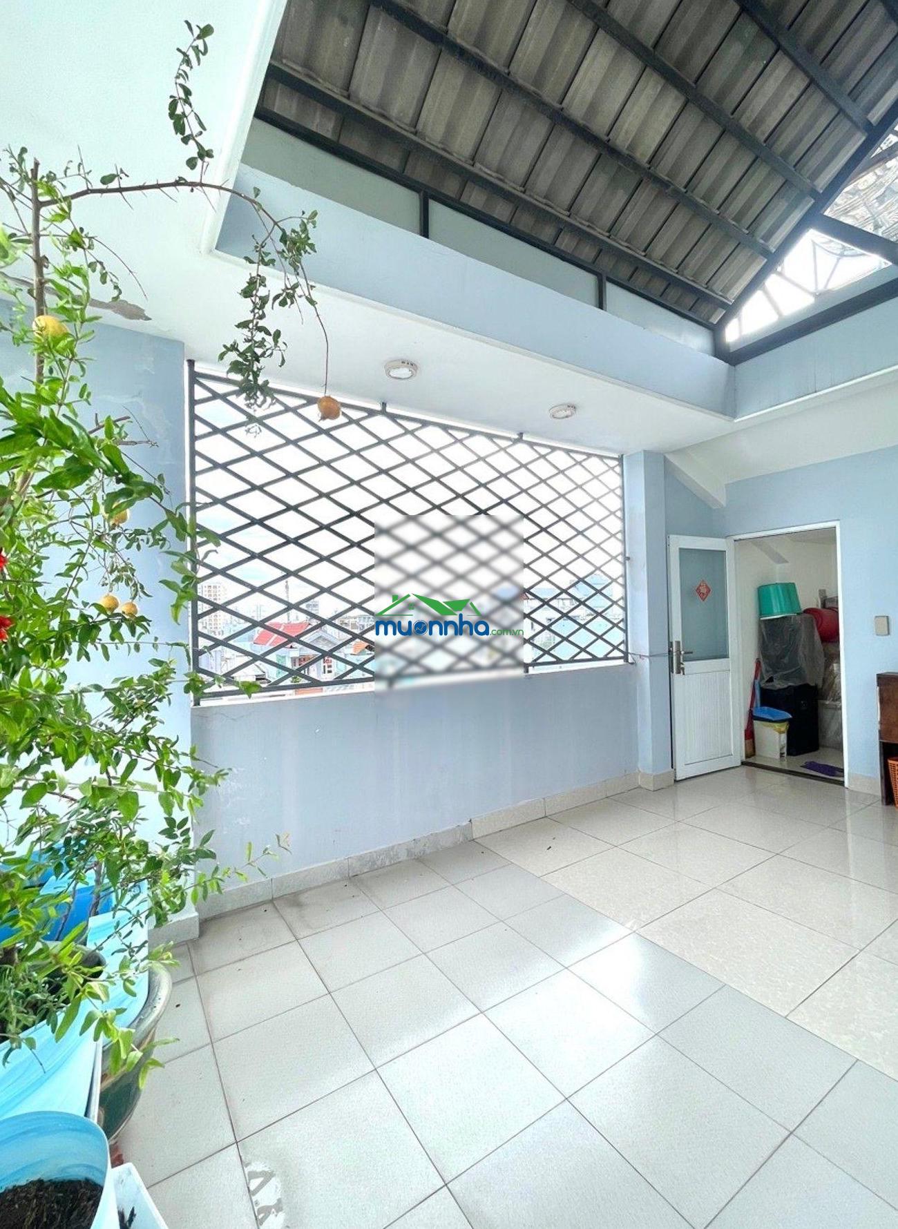 5 tỷ 500 thương lượng, nhà 5 tầng mặt tiền kinh doanh