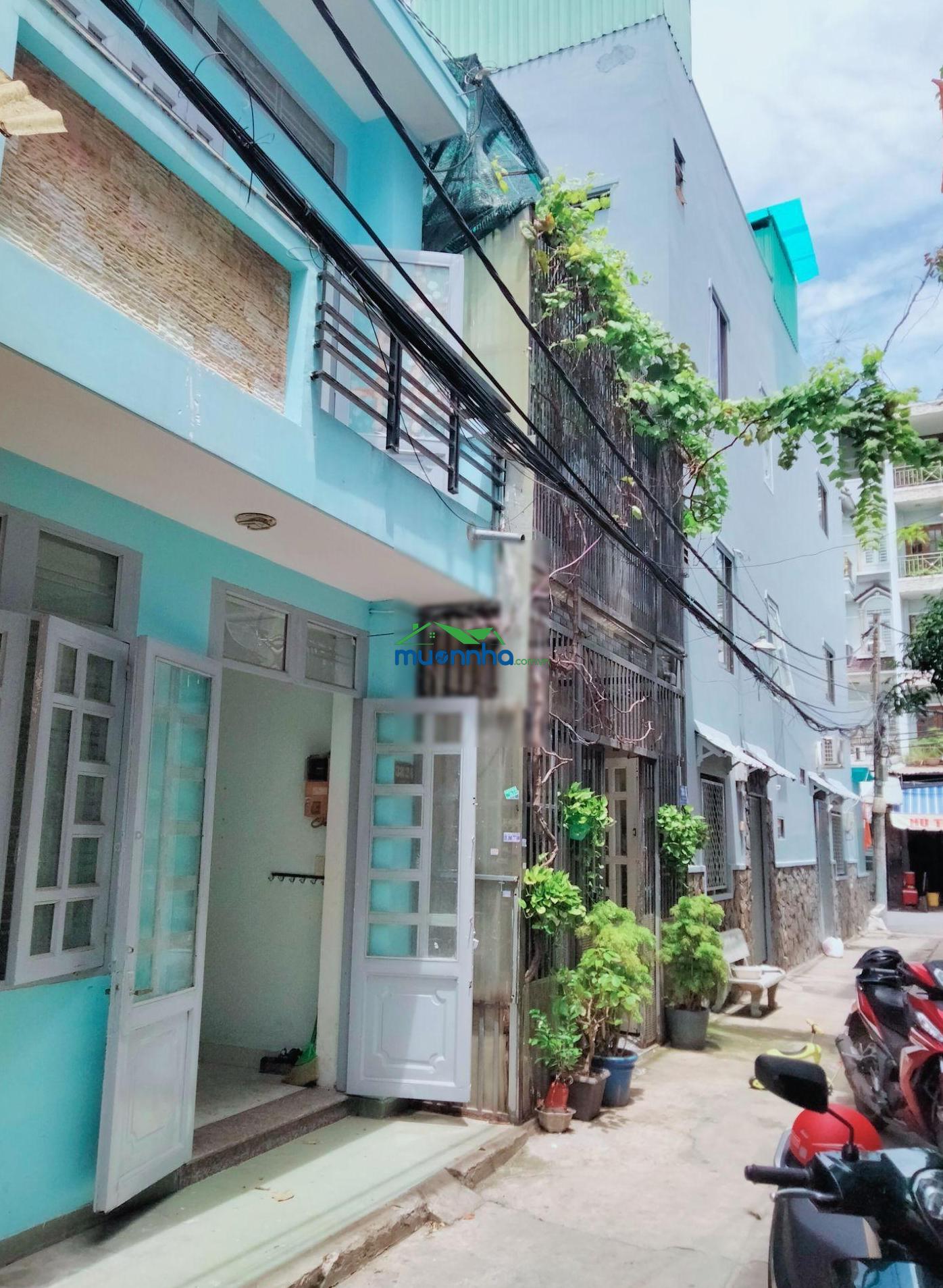 Hiếm hơn 4 tỷ - (40m2) - 2tầng - 2pn - hẻm ôtô đậu cửa - thông ra tân kỳ tân quý - đi bộ qua aeon