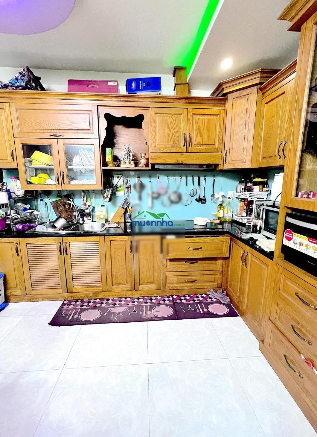 Hiếm! nhà 4 tầng gần chợ hiệp thành hơn 60m nhỉnh 5t