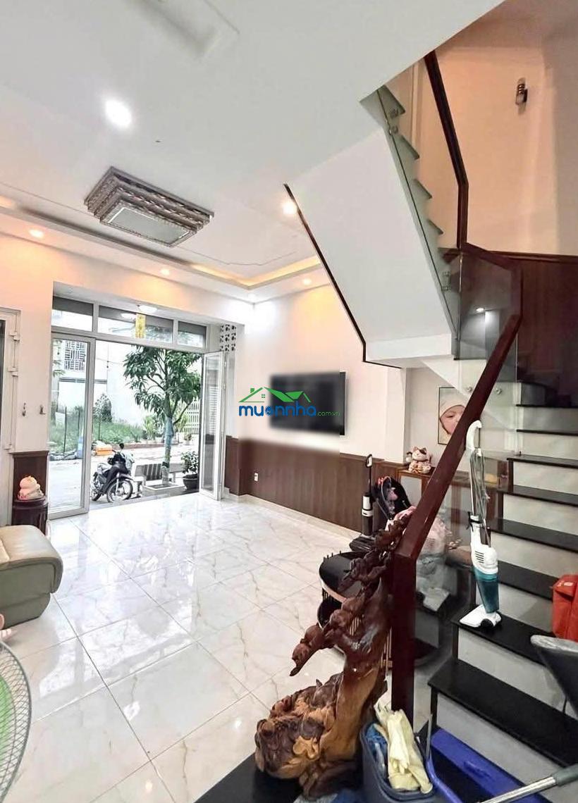 Bán nhà gần phạm văn đồng ngang 5.2m, hẻm nhựa ô tô tránh, 4 phòng ngủ - 4
