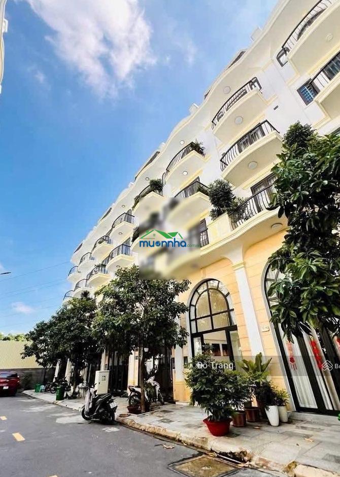 Nhà đẹp gần chợ cầu đồng - đường 12m - chủ cần bán gấp