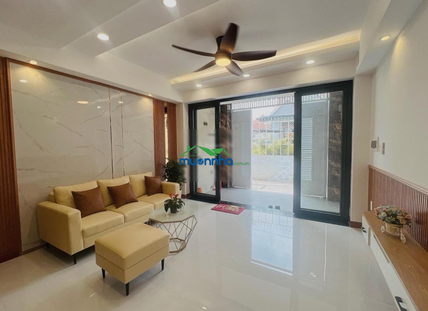 Nhà mới đẹp giá chỉ nhỉnh 6 tỷ đối diện giga mall, sát phạm văn đồng. - 3