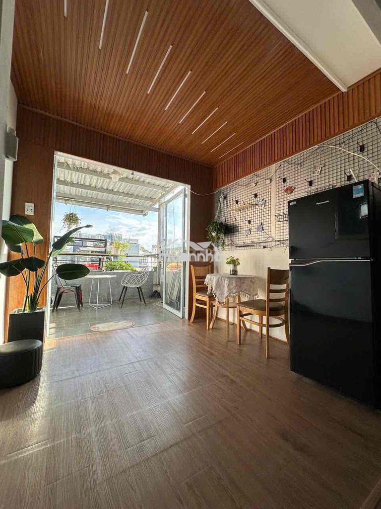 Cho thuê phòng cực chill ban công view bitexco ngay trung tâm quận 1