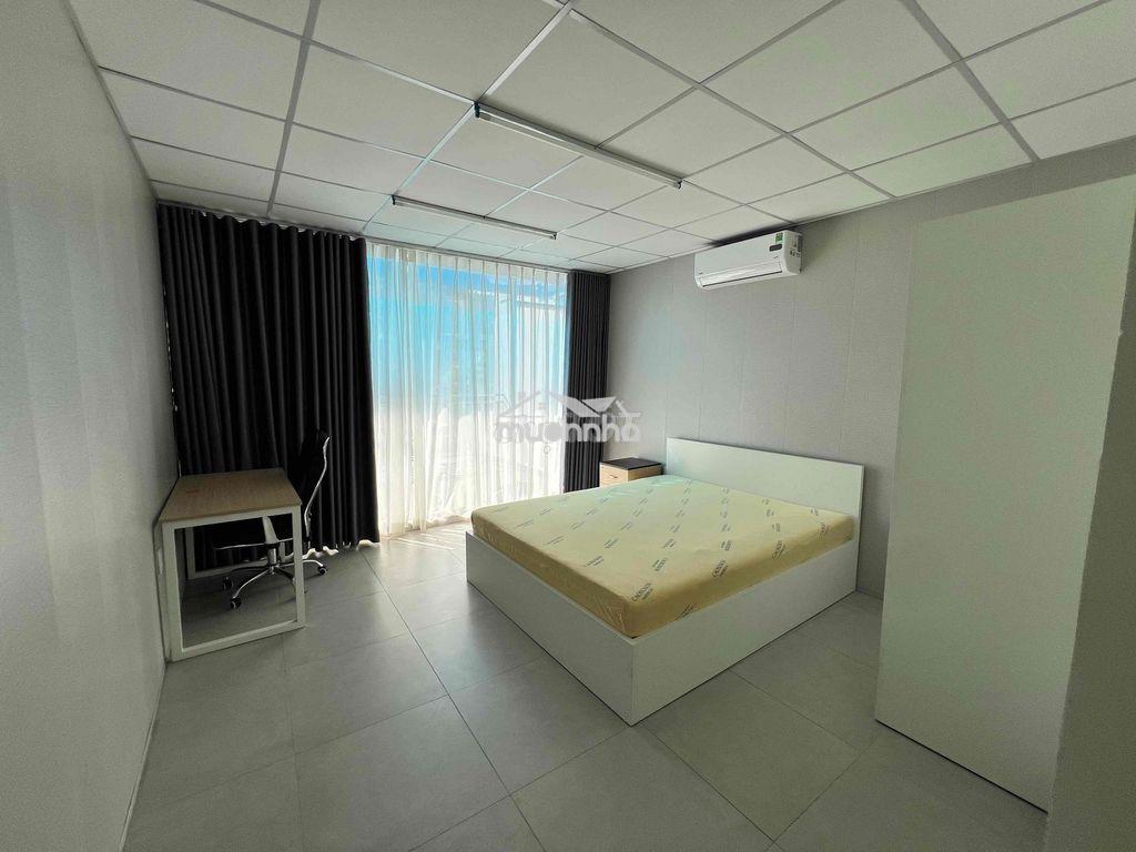 Cần cho thuê studio 50 m2 mặt tiền q1 - 2