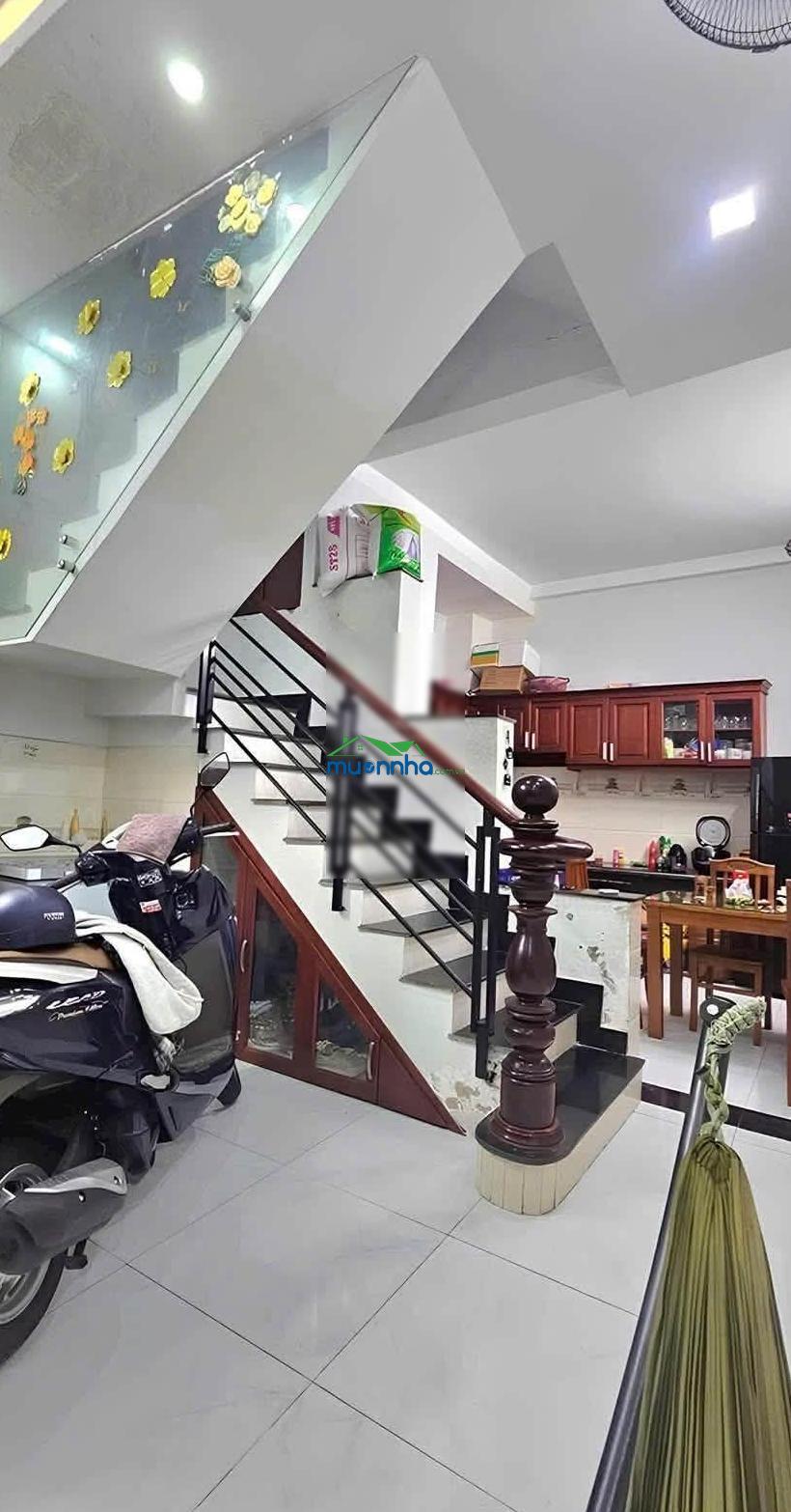 Siêu phẩm nhà đẹp quận 7 - xách vali vào ở ngay - giá cực tốt dt 50mv chỉ 5 tỏi nhỉnh, gần mặt tiền - 4