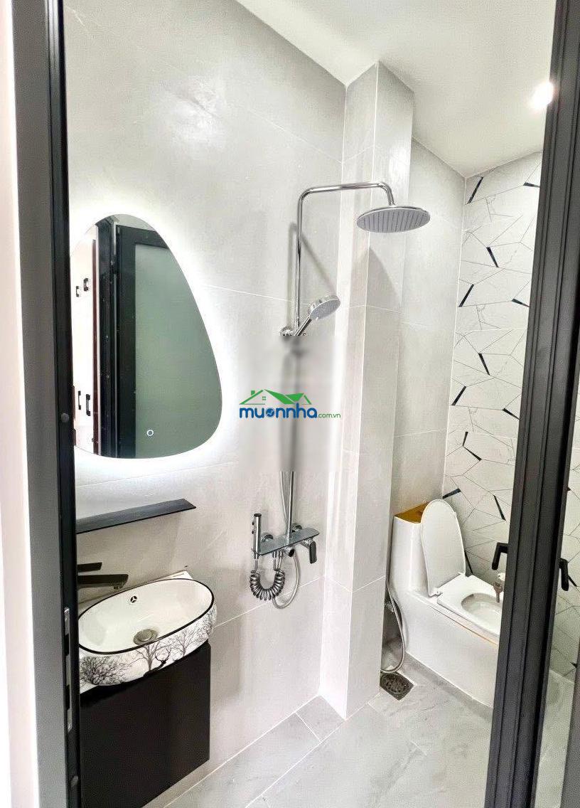 Nhà bán hiếm có dt 5x11m xây đủ, 1 lửng 3 lầu, full nội thất, gần chợ, trường học, aeon - 2