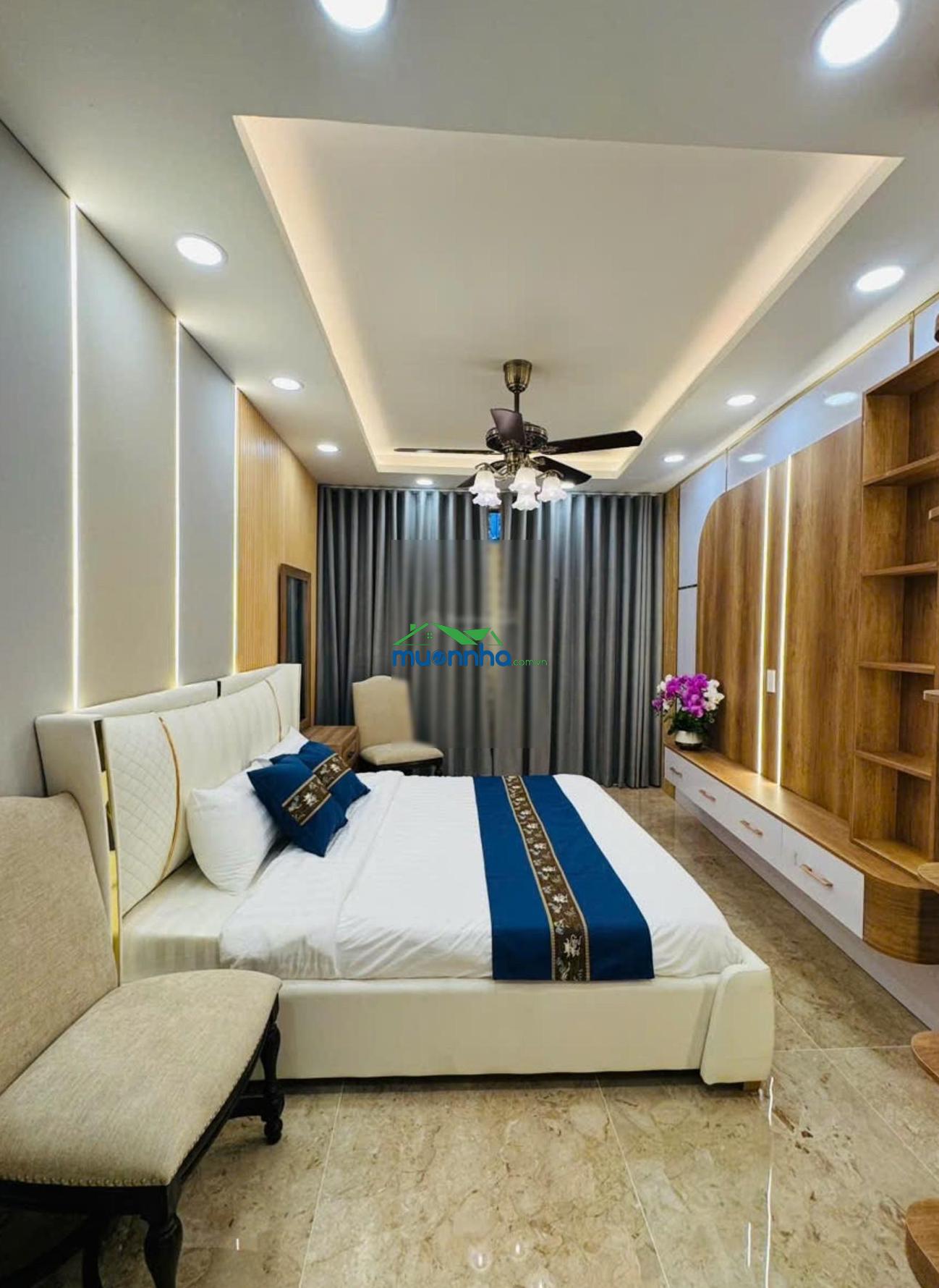 Siêu phẩm mặt tiền 2 tầng hxh thông lạc long quân - nhà mới đẹp - full nội thất xịn sò - chỉ 5 tỷ - 4