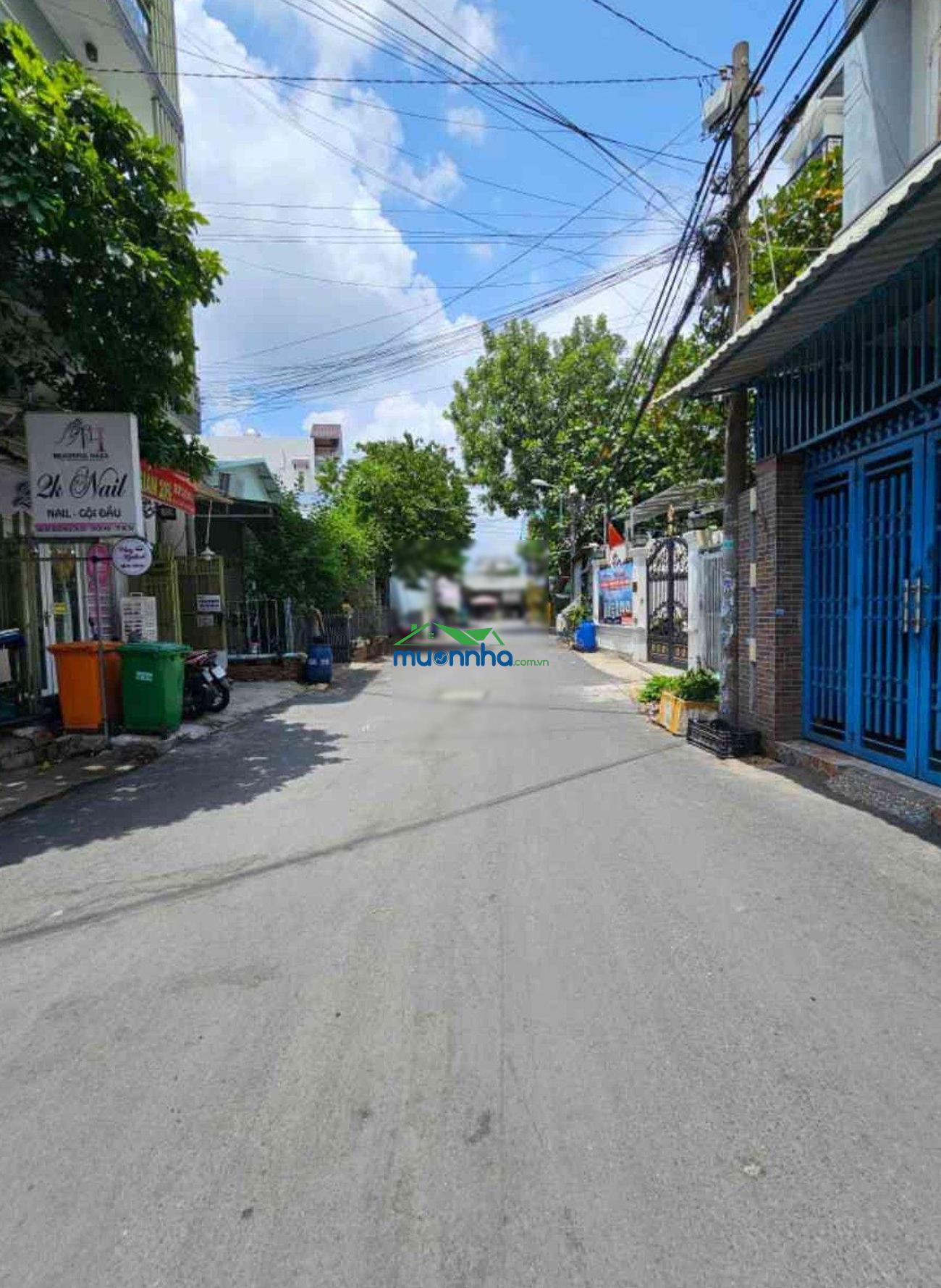 Nhà 3 tầng khu đồng bộ hẻm 6m ,ô tô đậu đỗ. khu nội bộ an ninh, + đường ta20, gần với trần thị cờ. - 4