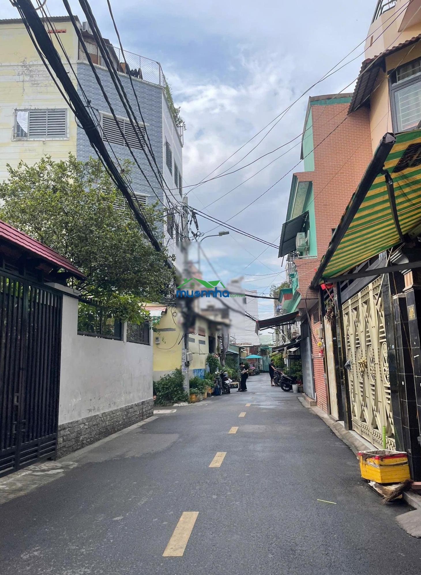 Nhà hẻm xe hơi dương tự quán khu tên lửa, dt: 4x16m trệt 2 lầu, 4pn 3wc. giá: 6.850tỷ - 2