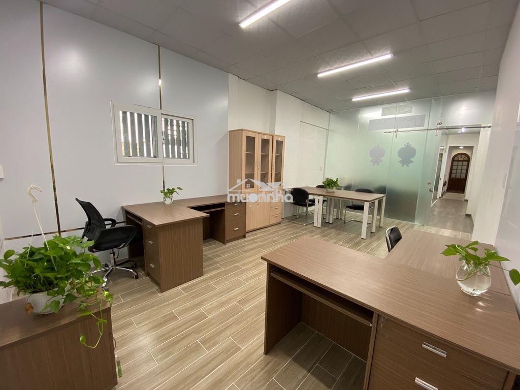 Văn phòng quận 1 cho 8-10 nhân sự có sẵn nội thất vào làm việc ngay - 4