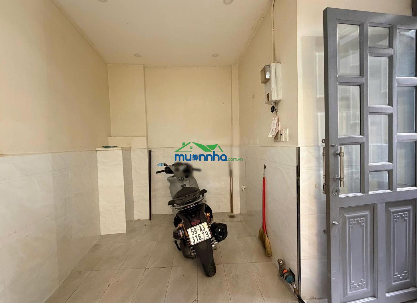 Bán nr 4pn, 4wc tại 27/40/16 huỳnh tịnh của, p. 4, q. 3, 7,5 tỷ vnd, 40m2 - 3