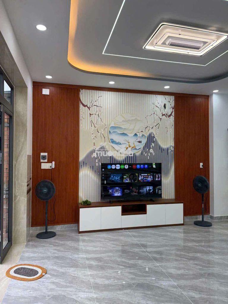 Nhà bán ngang rộng đúc lầu khu dân cư - 4