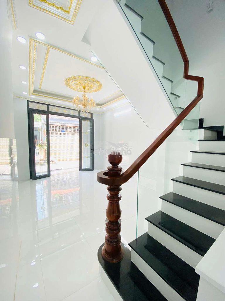 Chính chủ đăng bán nhà mới đẹp kiểu cổ điển 5 tầng vào ở liền q8 - 2