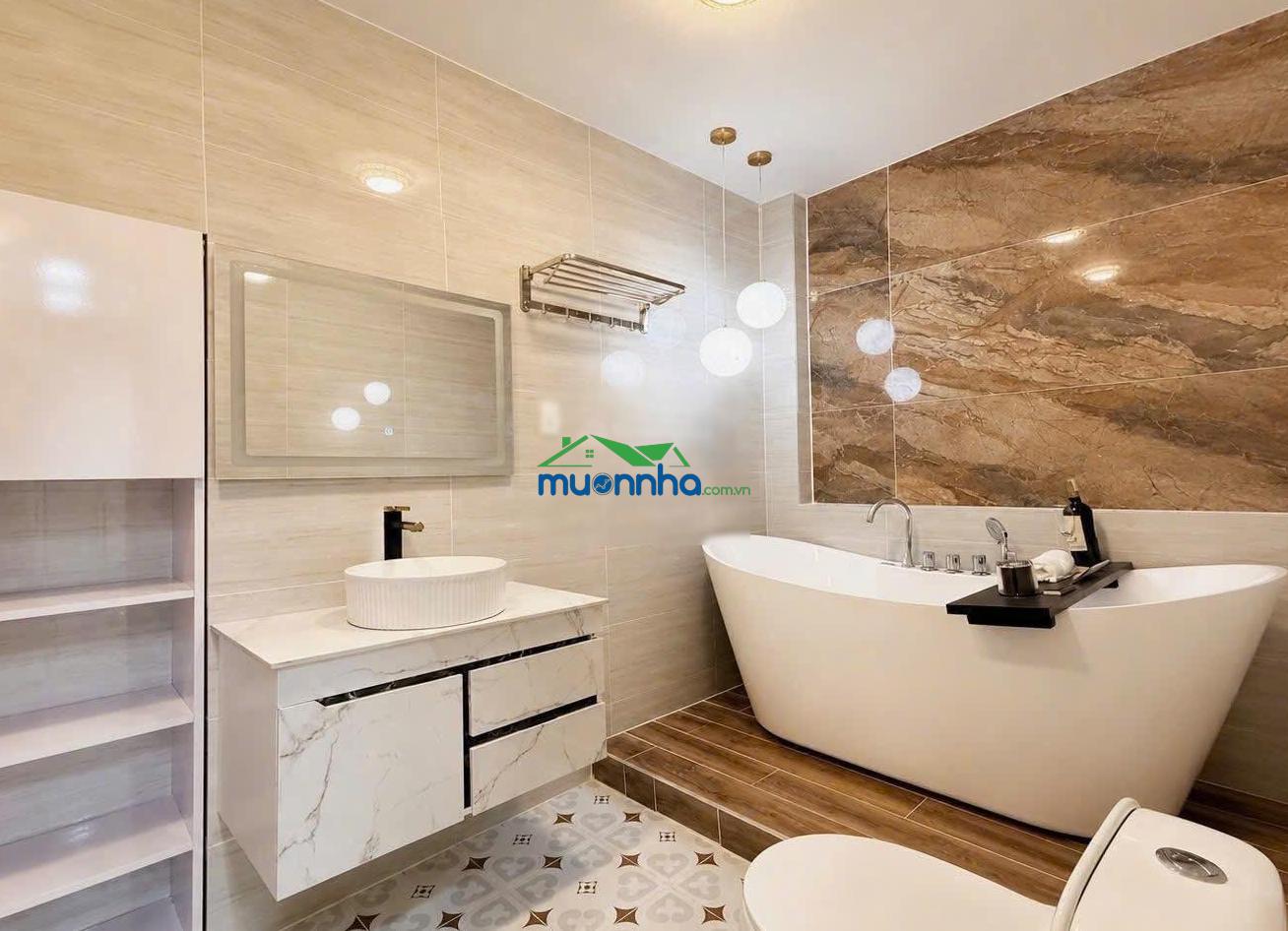 Nhà đẹp 4 tầng phan đình phùng p.cầu kiệu tp. hcm.( phường 1 phú nhuận cũ) dt: 4.25x11m nở hậu 6.4