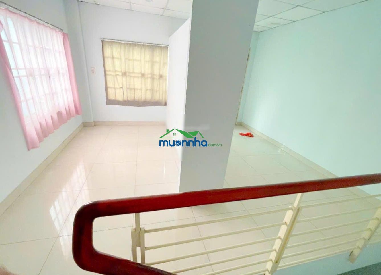 Quận 4 nhà góc tôn đản & vĩnh hội, 28,3m2, 3 tầng, 3,7 tỷ - 3