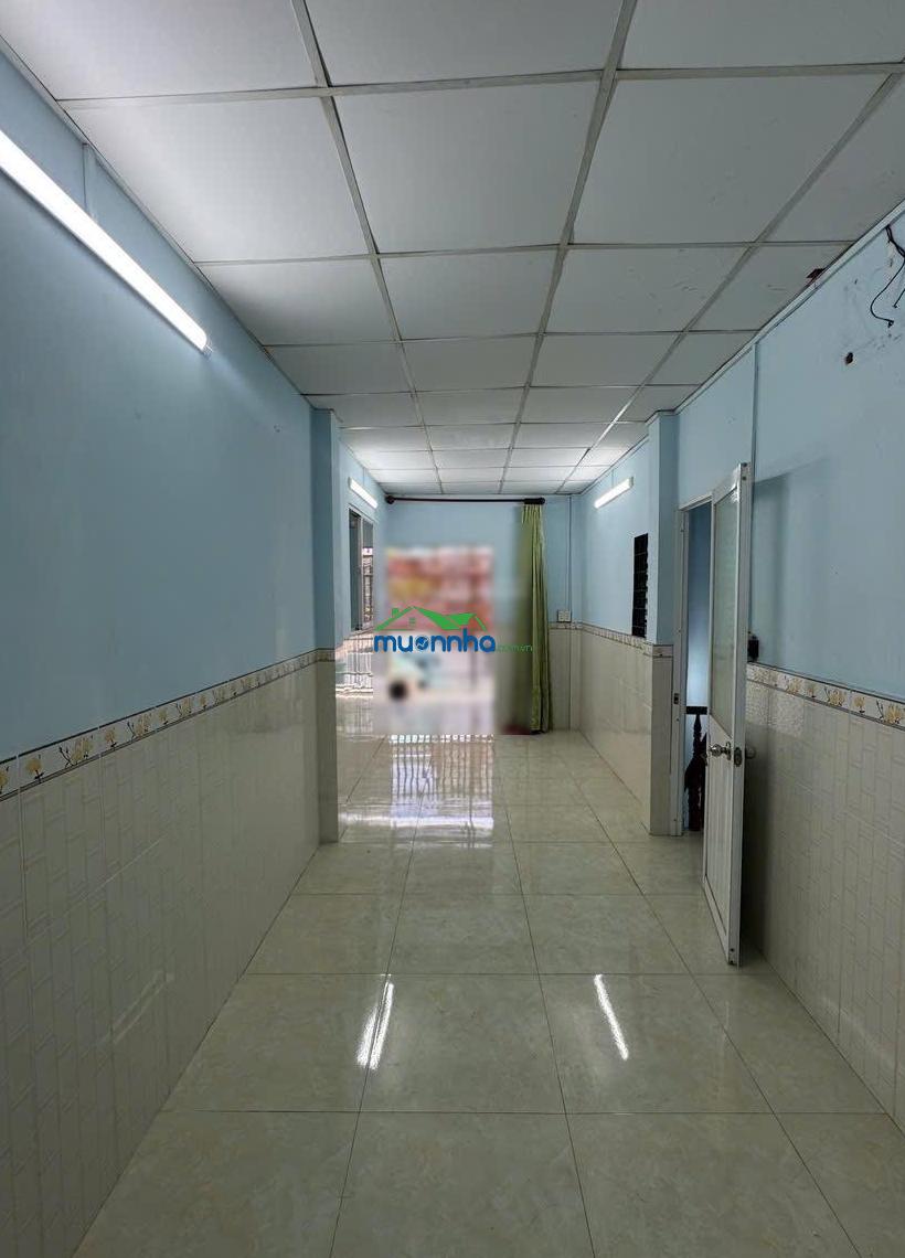 Ngay hẻm xe tơi - tỉnh lộ 10-38m2 - ngang 5.5m - kết cấu chắc chắn tiện xây mới hoặc dọn vào ở ngay - 4