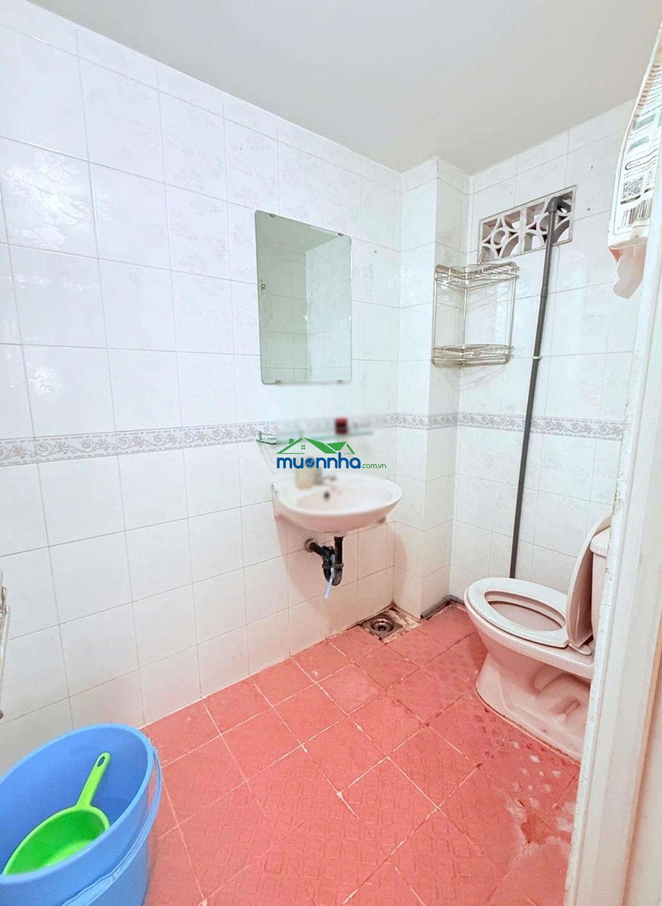 6,1 tỷ 62m2 nhà 3 tầng 4pn ngay trường chinh, đồng đen, bàu cát, nguyễn hồng đào - 3