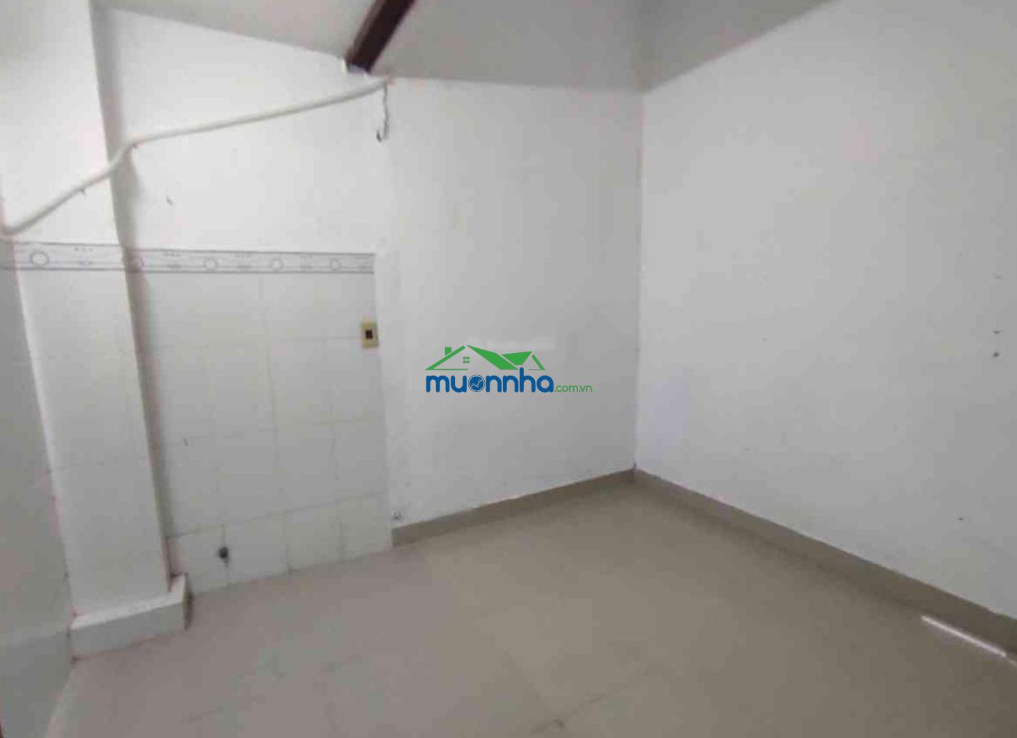 Bán nhà xóm chiếu quận 4 - 52m2 - chỉ 5 tỷ - hẻm rộng 5m - nhà chính chủ 1 đời - bề ngang 4m - 4