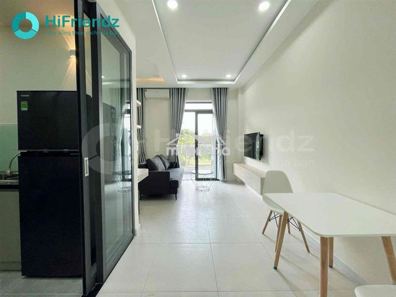 Căn hộ 1 phòng ngủ tách bếp ban công siêu thoáng