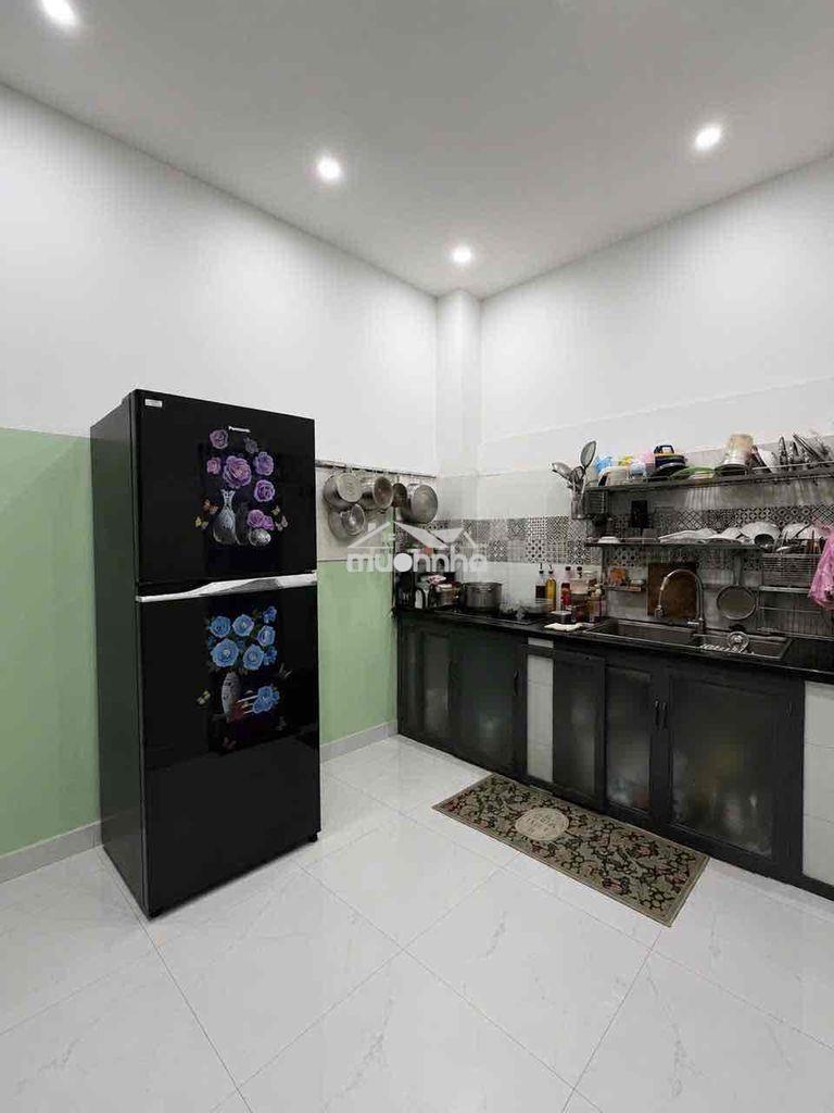 Nhà đường chiến lược [4x10, 1ầu, 2pn, 2toilet] 4,48tỷ tl - 4