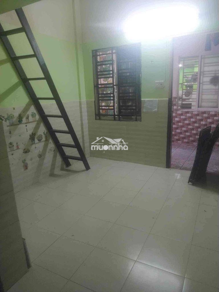 Phòng trống ở liền ngay gò xoài lê văn quới 2.5tr