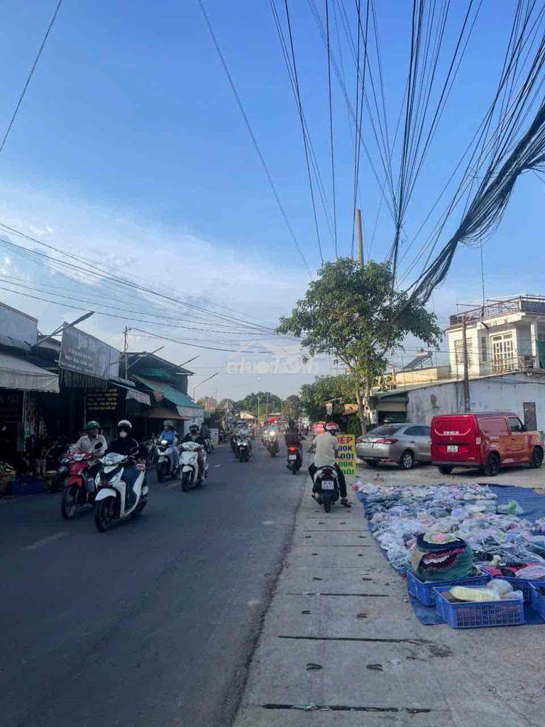 Bán đất sổ hồng riêng ngay chợ an chu