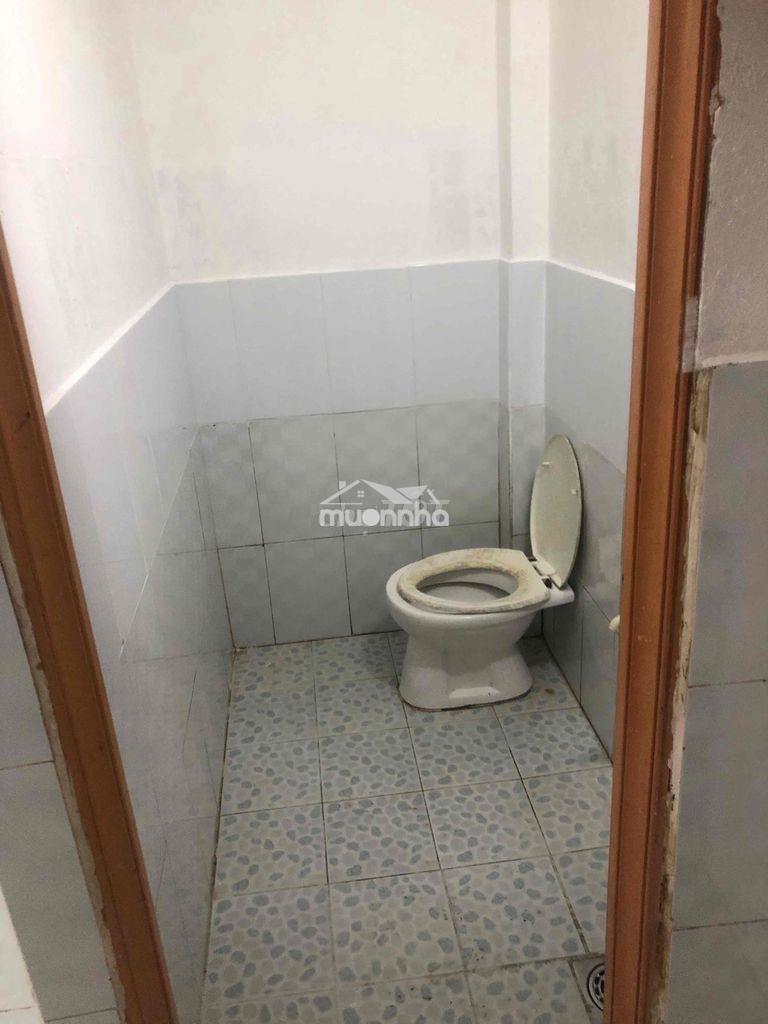 Phòng trọ rộng thoáng mát cách metro đại học quốc gia 500m - 3