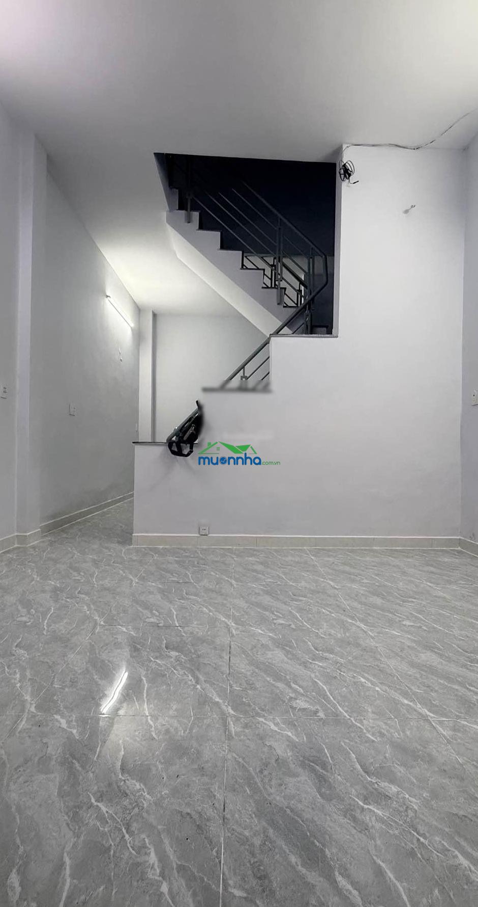 Ngay trung tâm - bình tân- cây xăng thanh nga- chợ lê văn quới- ngã tư bốn xã- 32 m2 - chỉ 4,1 tỷ - 2