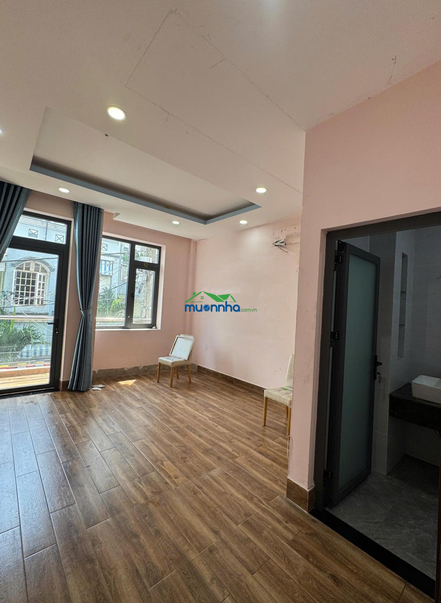 Đang kẹt vòng tiền xoay vốn - cần bán găp căn nhà mặt phố - 4
