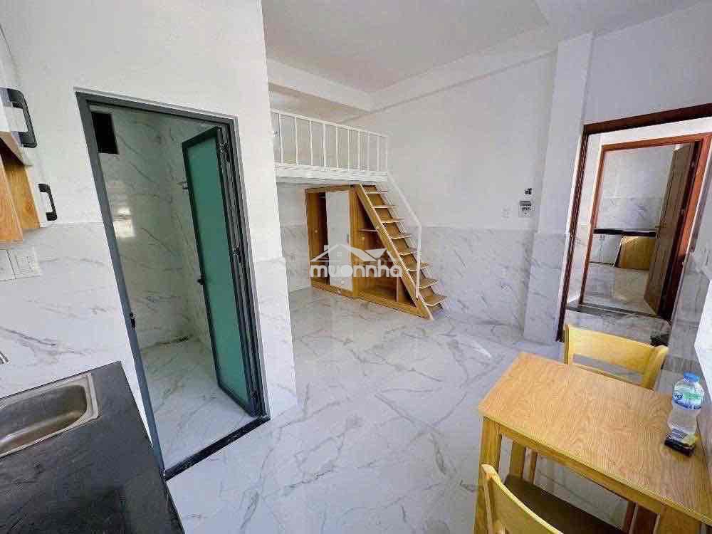 Căn hộ có gác full nội thất gần tdtu, rmit có thang máy cửa sổ thoáng - 4