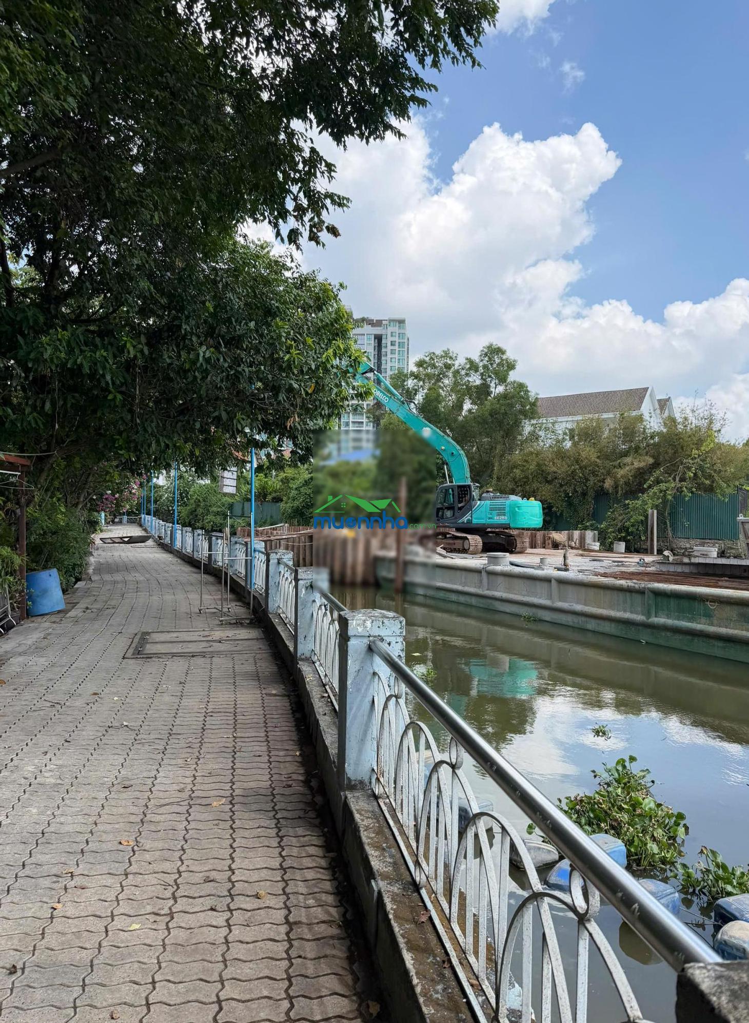 Hiếm có bán nhà đường nổi bật khu làng báo chí thảo điền - 2
