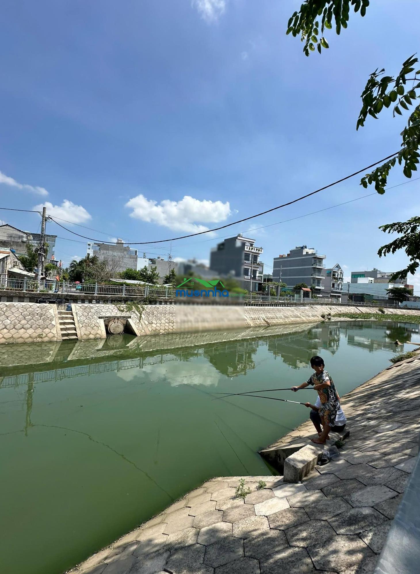 Nhà 5 tầng, mặt tiền kênh tl15, q. 12 - ngay ngã 4 ga - kinh doanh đa ngành - giá 7,9 tỷ - 2
