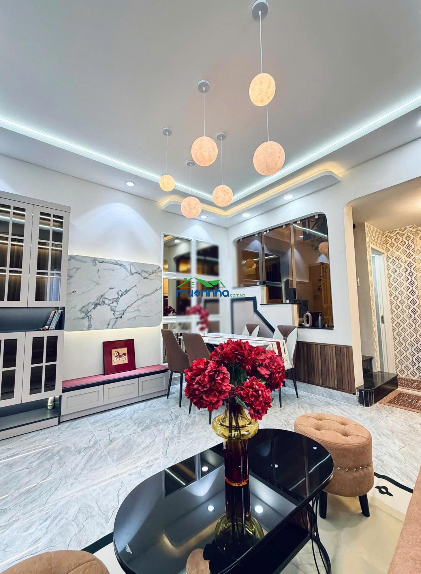 Siêu vị trí! hẻm 489 vip huỳnh văn bánh,p13 q, pn dt: 4,4 x 6,5 m,3 tầng nở hậu, chỉ 5,8 tỷ tl - 2