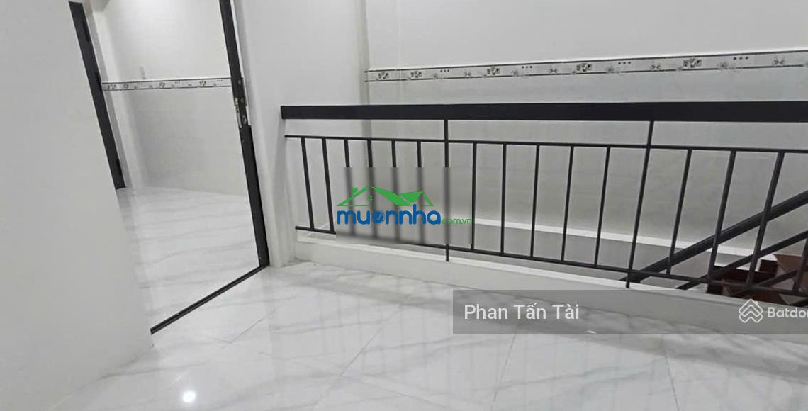 Bán nhà riêng sổ mới ở ngay chợ lê văn quới chỉ 2,6 tỷ+ 2 mặt hẻm 30m ra ô tô cận kề ngã tư bốn xã - 4