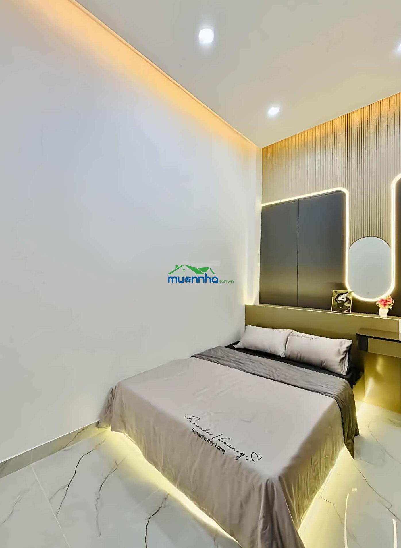 Hẻm xe hơi - phan huy ích - 2 tầng mới - full nội thất - có phòng ngủ dưới trệt - 40m2 - 4.25 tỷ - 3